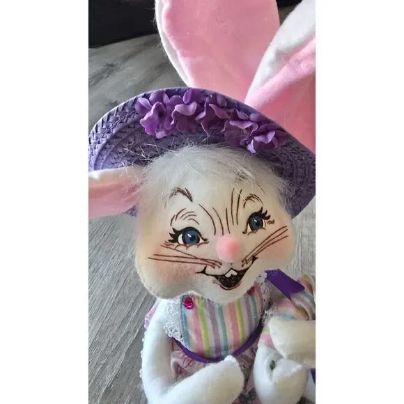 2009 Annalee Mr & Mrs Easter Bunny Rabbit Plush - Picture 5 of 16